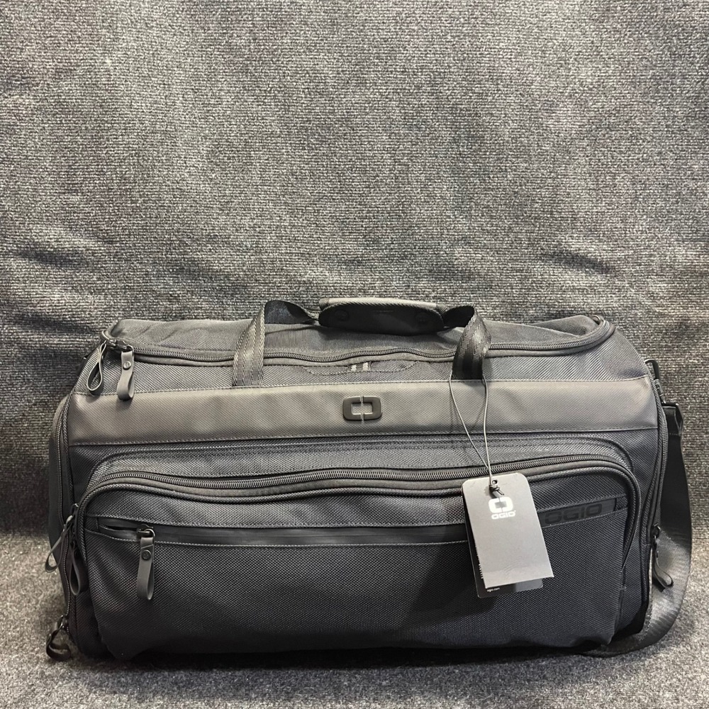 OGIO 95003 Blacktop Transform Garment Duffel Bag SC Blue Cross Shield Travel Bag